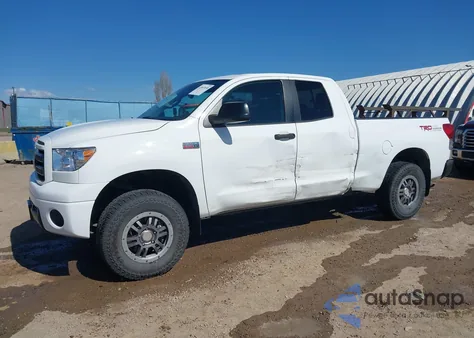 2012 Toyota Tundra Grade 5.7L V8 z USA, uszkodzony, nr VIN 5TFUY5F1XCX257220